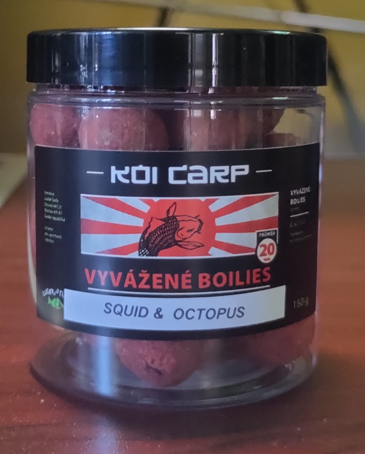 Chytací boilies KOI CARP 150 g 20 mm SQUID/OCTOPUS